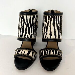Report Signature Sandals Women's 7.5 Calf Hair Zebra Print Leather Chunky Heel